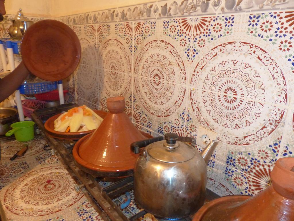 Maison D'Hotes Chez Souad Taliouine Exteriör bild